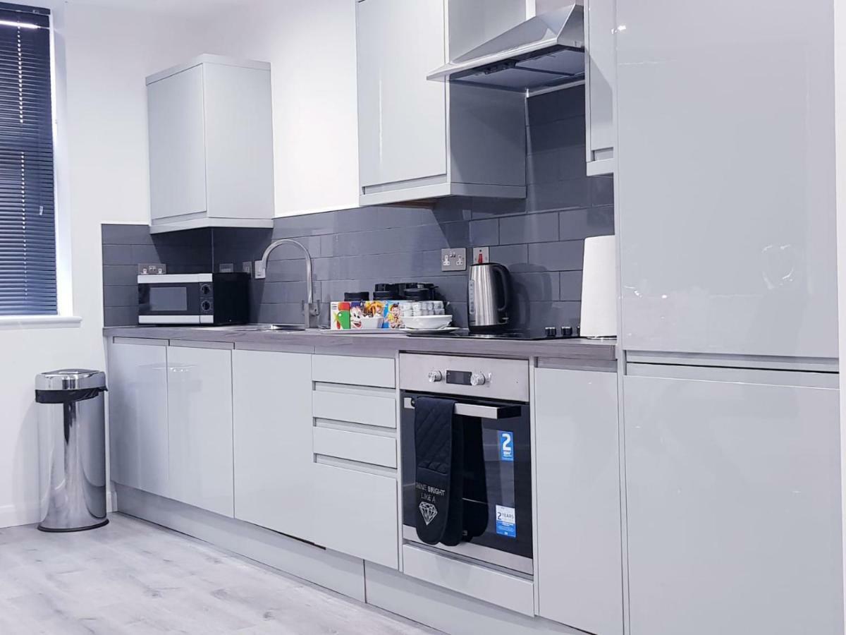 Z Home Apartments Leicester Exterior photo
